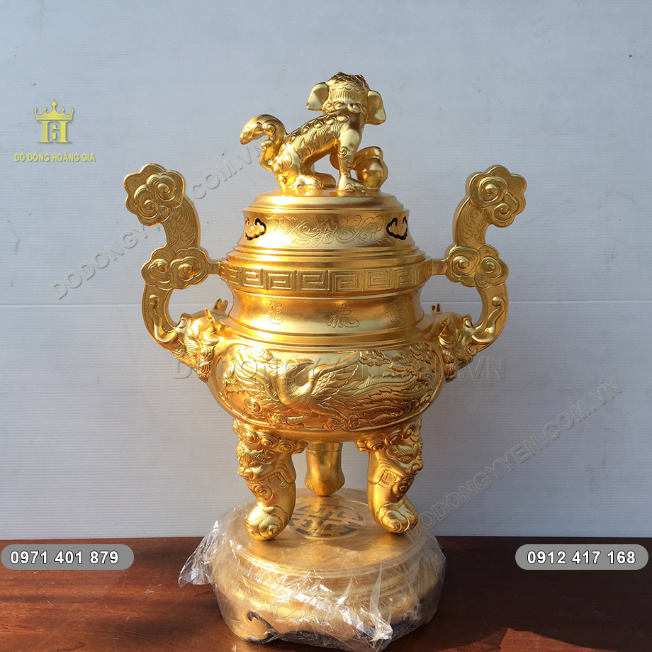 tam sự bằng đồng d&aacute;t v&agrave;ng